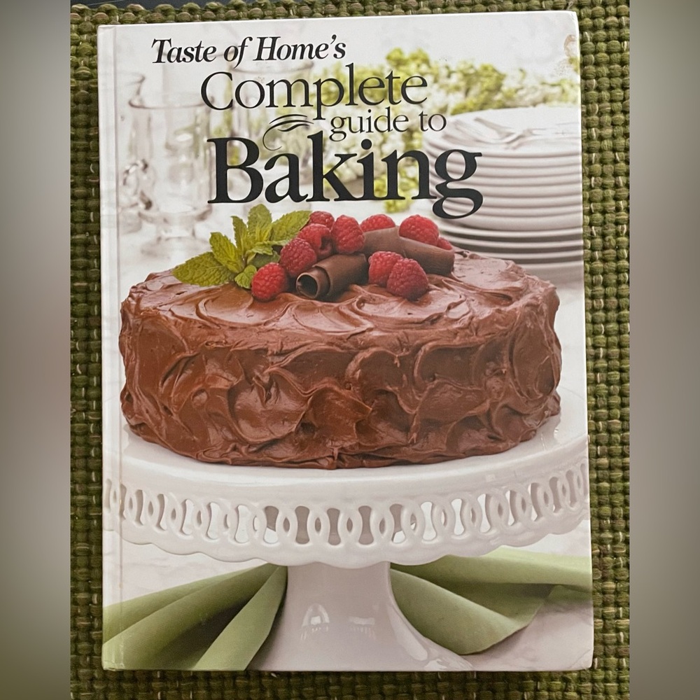 Completete Guide to Baking - Cookbook